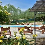 Apartman Family-friendly With Swimming Pool Sveti Filip I Jakov, Biograd - 17192