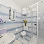 Lejlighed Family-friendly With Swimming Pool Sveti Filip I Jakov, Biograd - 17192 *