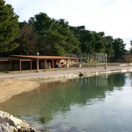 Family-friendly With Swimming Pool Sveti Filip I Jakov, Biograd - 17192 Lejlighed Sveti Filip i Jakov