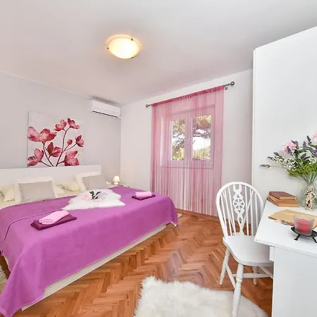 Lejlighed Family-friendly With Swimming Pool Sveti Filip I Jakov, Biograd - 17192 Sveti Filip i Jakov