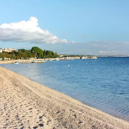 Family-friendly With Swimming Pool Sveti Filip I Jakov, Biograd - 17192 Lejlighed
