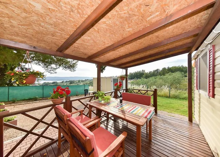 Family-friendly With Swimming Pool Sveti Filip I Jakov, Biograd - 17192
